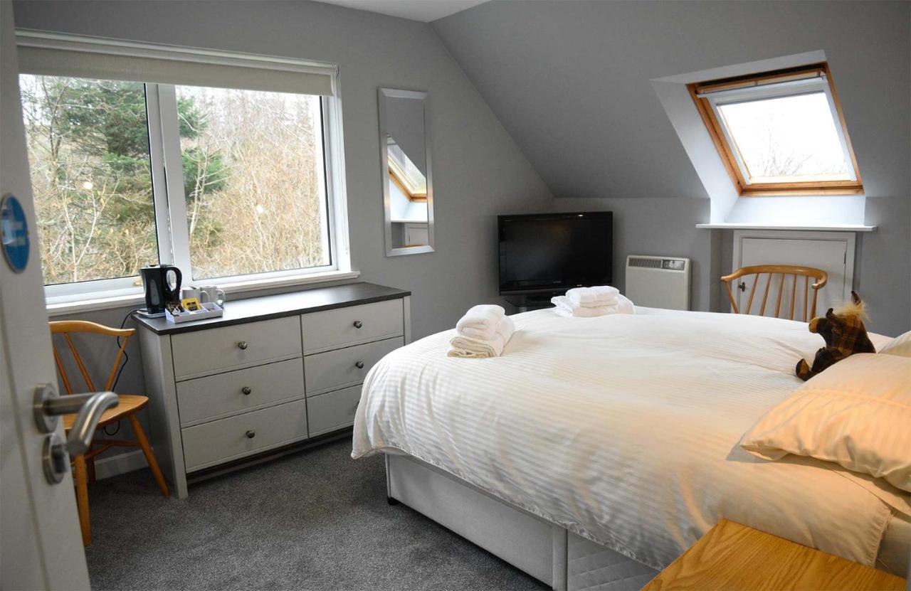 5 Glenconon Bed And Breakfast 우이그 외부 사진