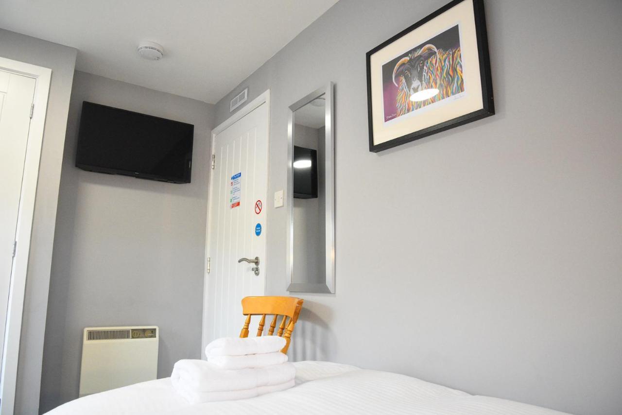 5 Glenconon Bed And Breakfast 우이그 외부 사진