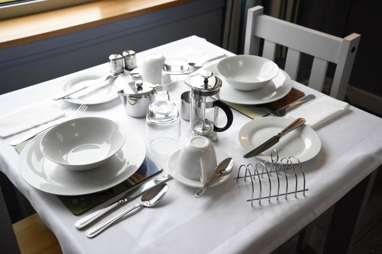 5 Glenconon Bed And Breakfast 우이그 외부 사진