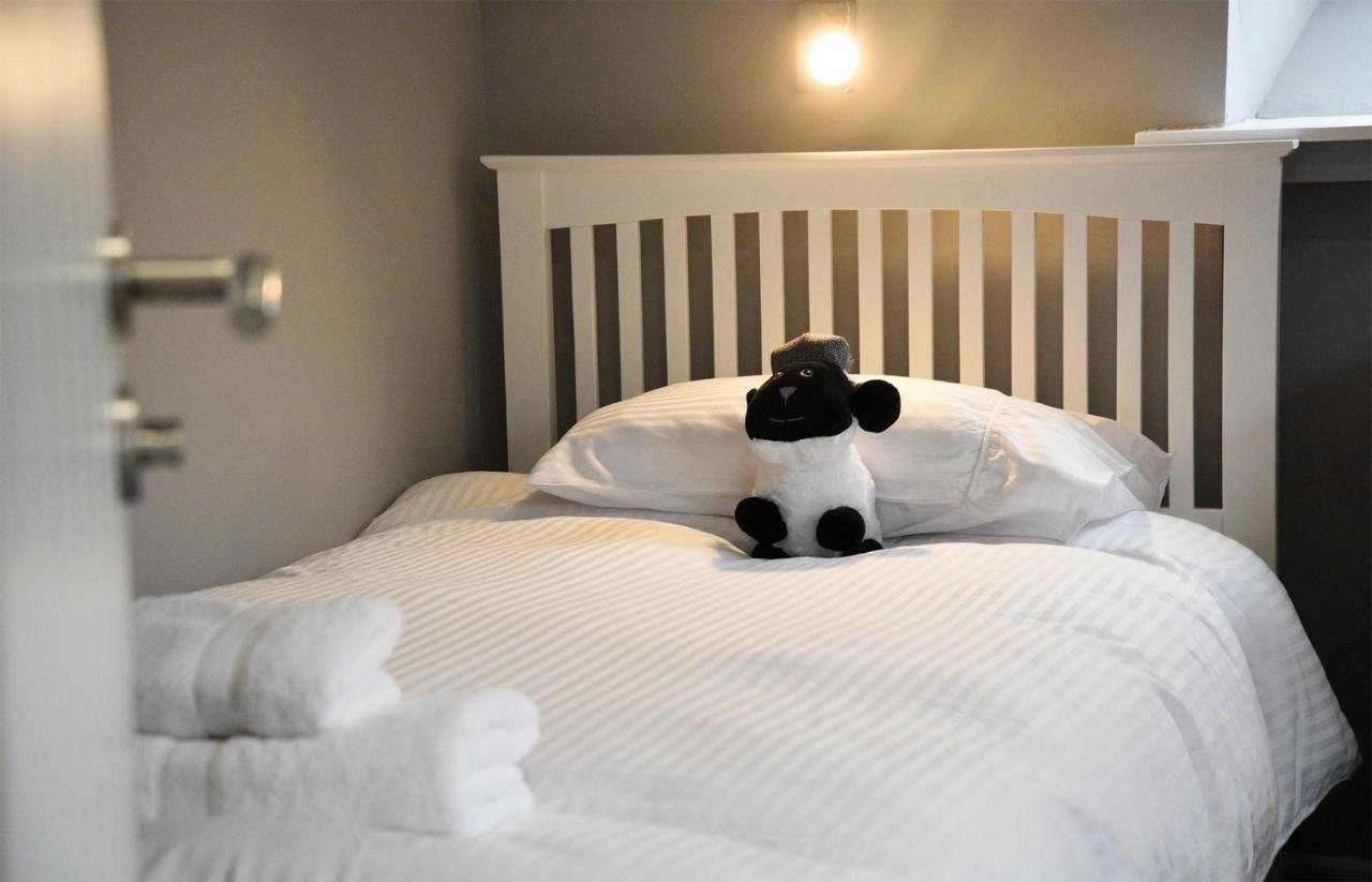 5 Glenconon Bed And Breakfast 우이그 외부 사진
