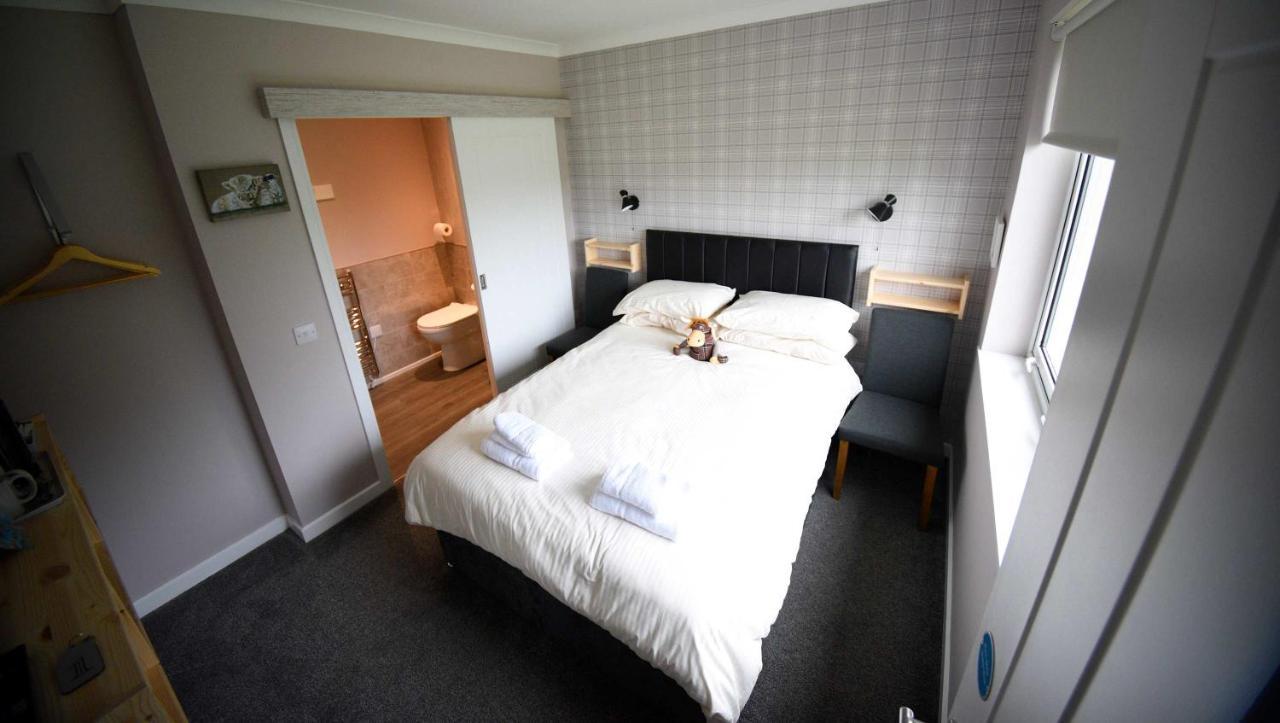 5 Glenconon Bed And Breakfast 우이그 외부 사진