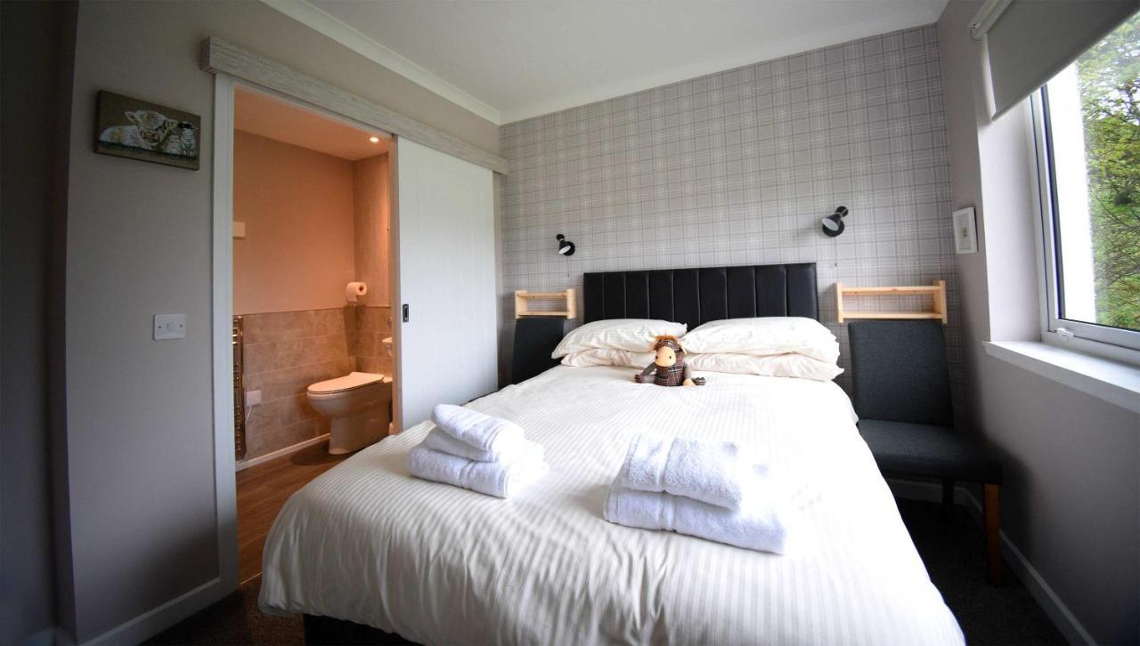 5 Glenconon Bed And Breakfast 우이그 외부 사진