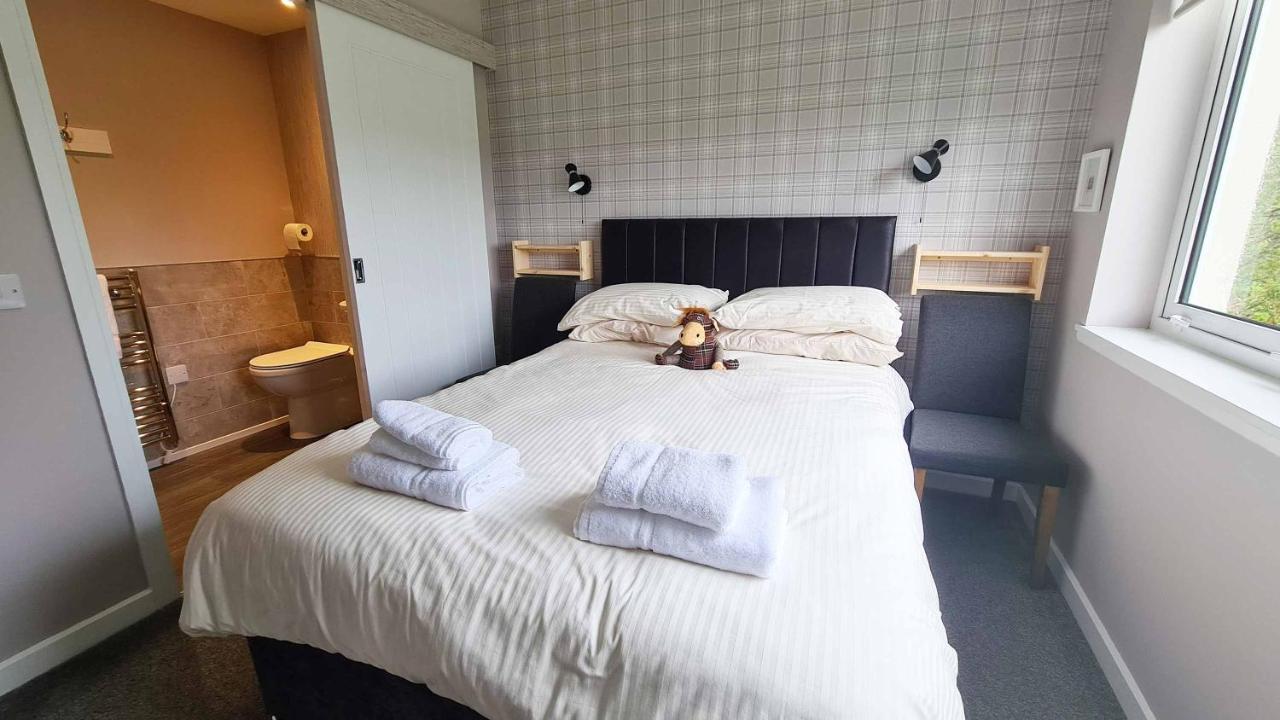 5 Glenconon Bed And Breakfast 우이그 외부 사진